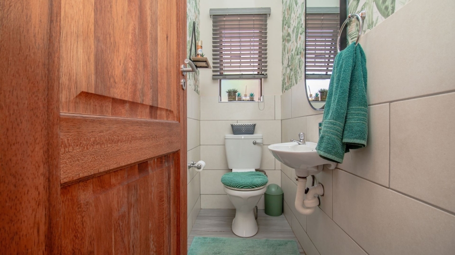 4 Bedroom Property for Sale in Cashan North West